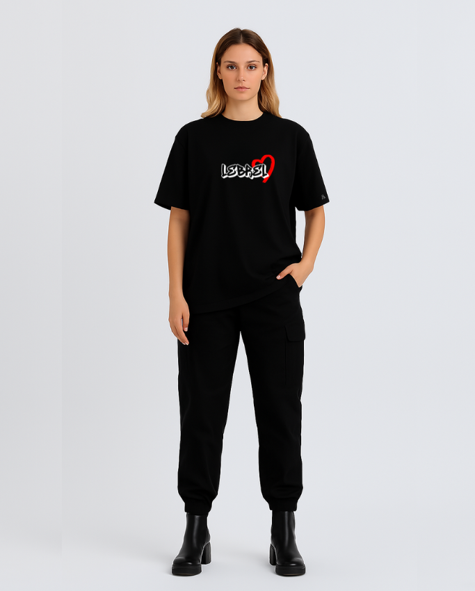 Camiseta Unisex Oversize Negra – Lebrel Corazón Rojo