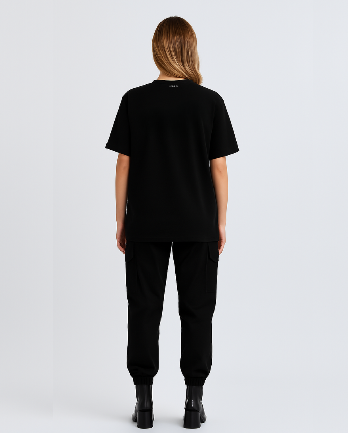 Camiseta Unisex Oversize Negra – Lebrel Corazón Rojo