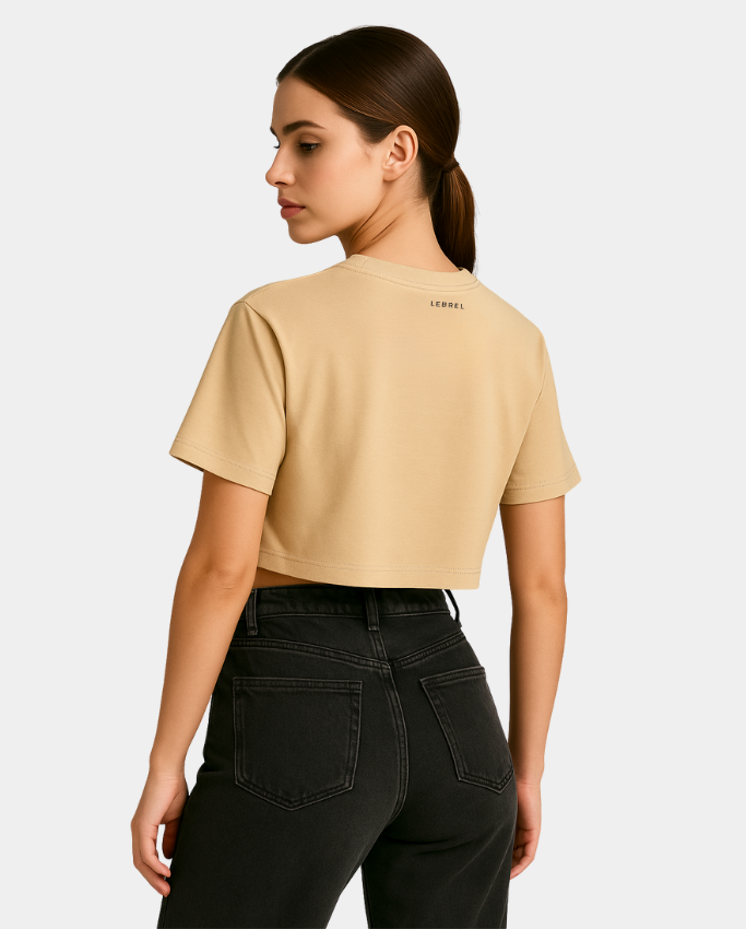 Croptop Oversize Beige – Monograma Negro