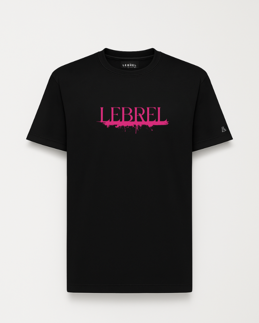 Camiseta Unisex Oversize Negra – Lebrel Magenta